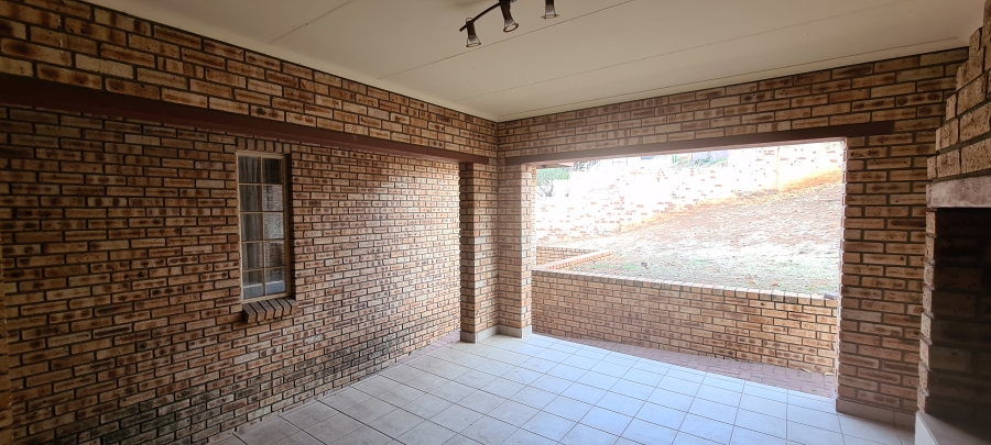 4 Bedroom Property for Sale in Cashan North West